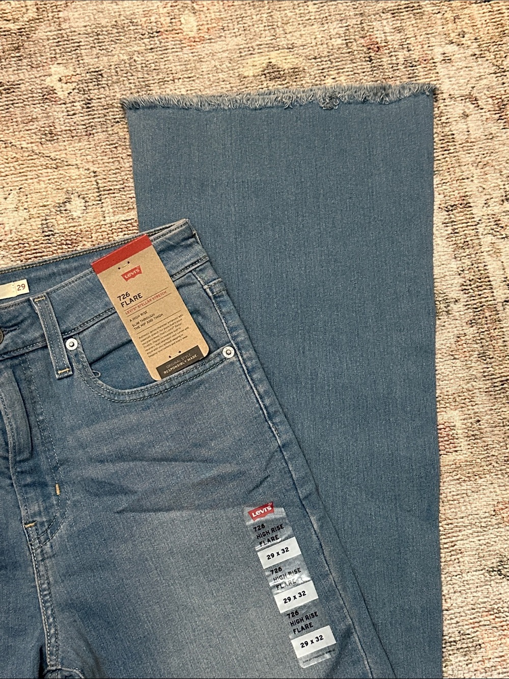 Woman’s NWTs 726 High Waist Flare Levi’s Jeans